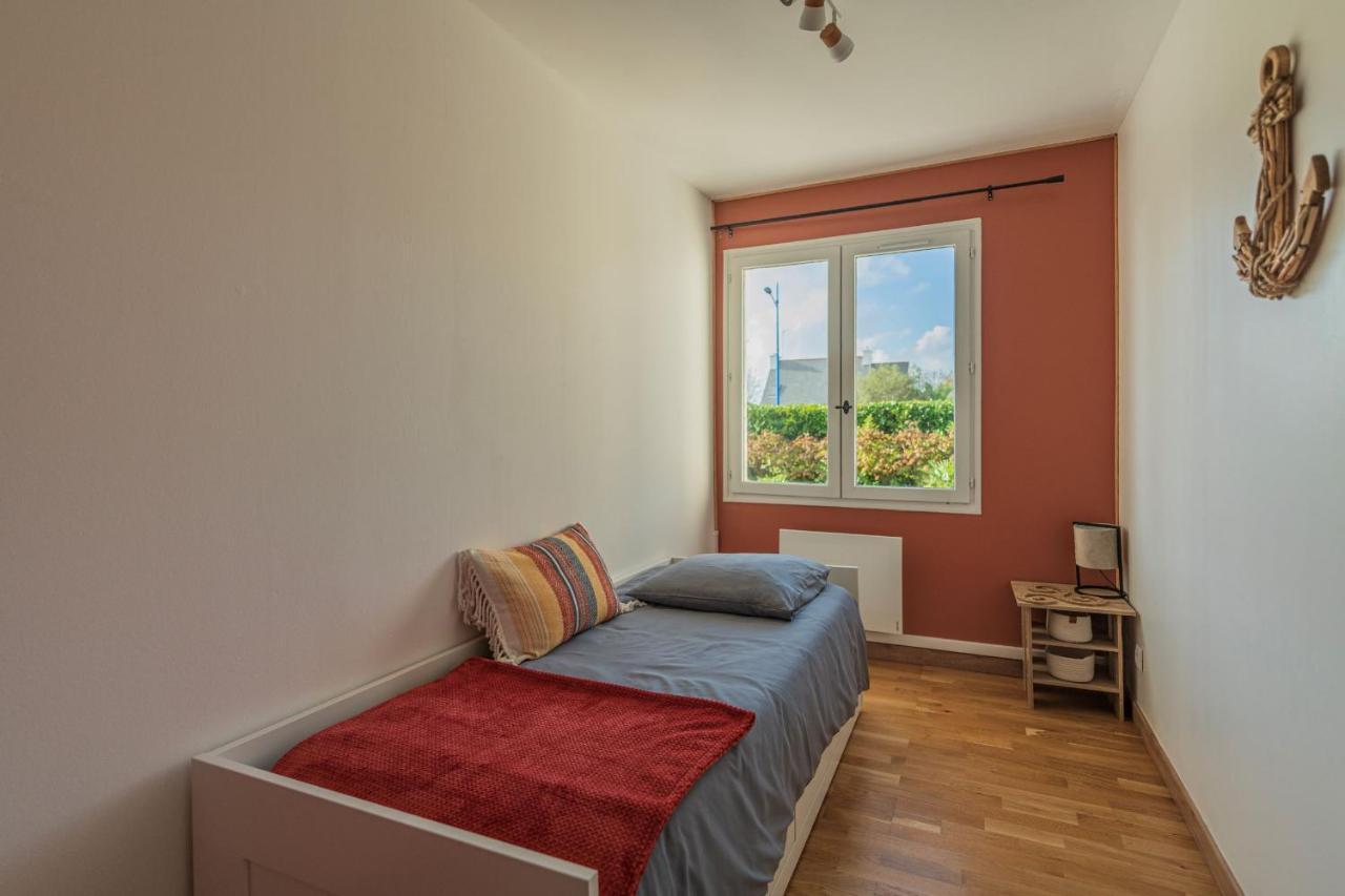 Belle maison rénovée, 5mn à pied de la mer, classée meublé de tourisme 3 étoiles Île-Tudy Exterior foto