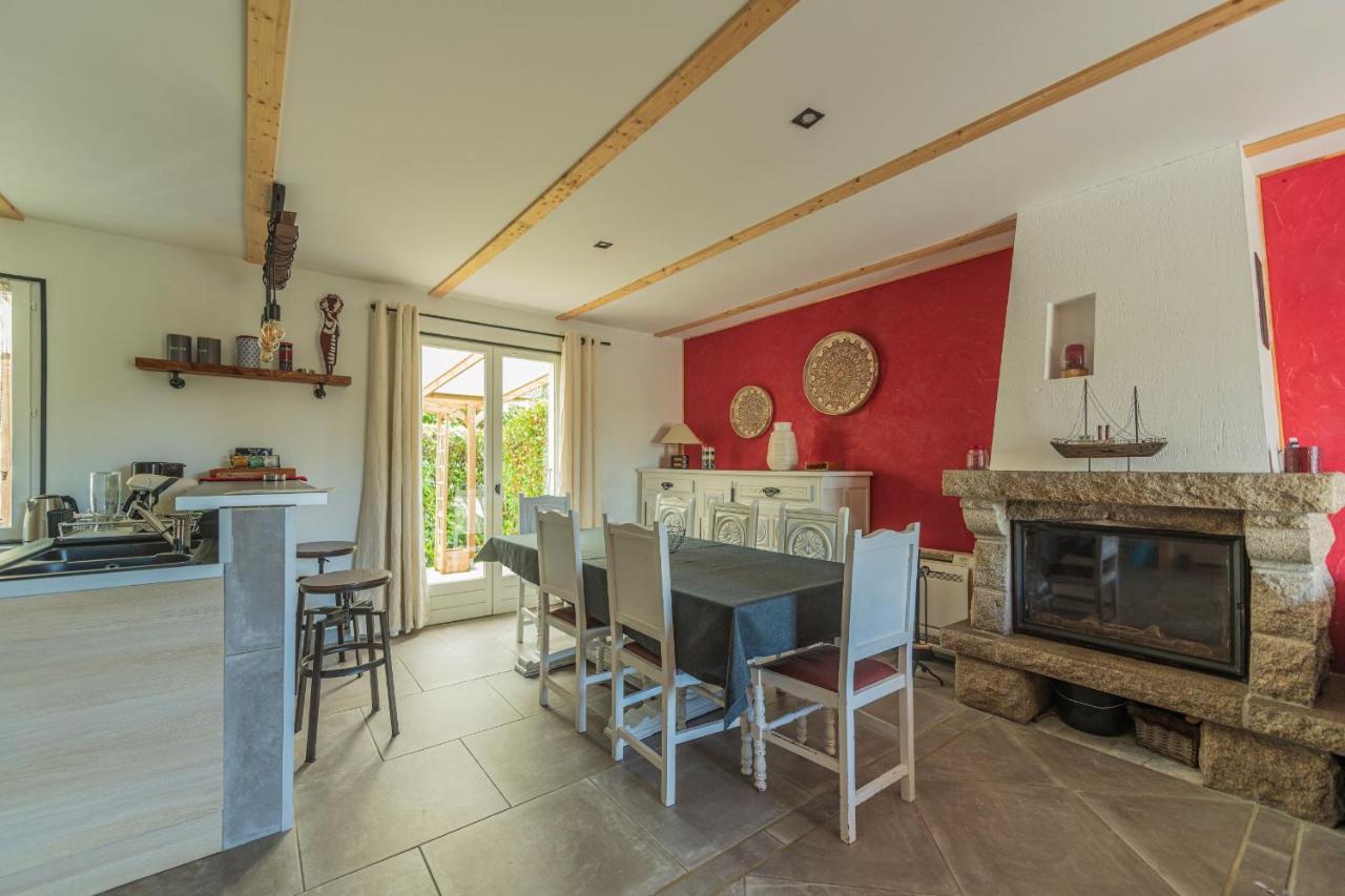 Belle maison rénovée, 5mn à pied de la mer, classée meublé de tourisme 3 étoiles Île-Tudy Exterior foto