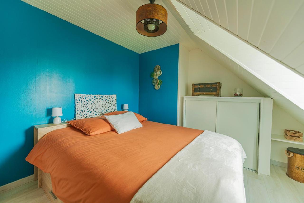 Belle maison rénovée, 5mn à pied de la mer, classée meublé de tourisme 3 étoiles Île-Tudy Exterior foto