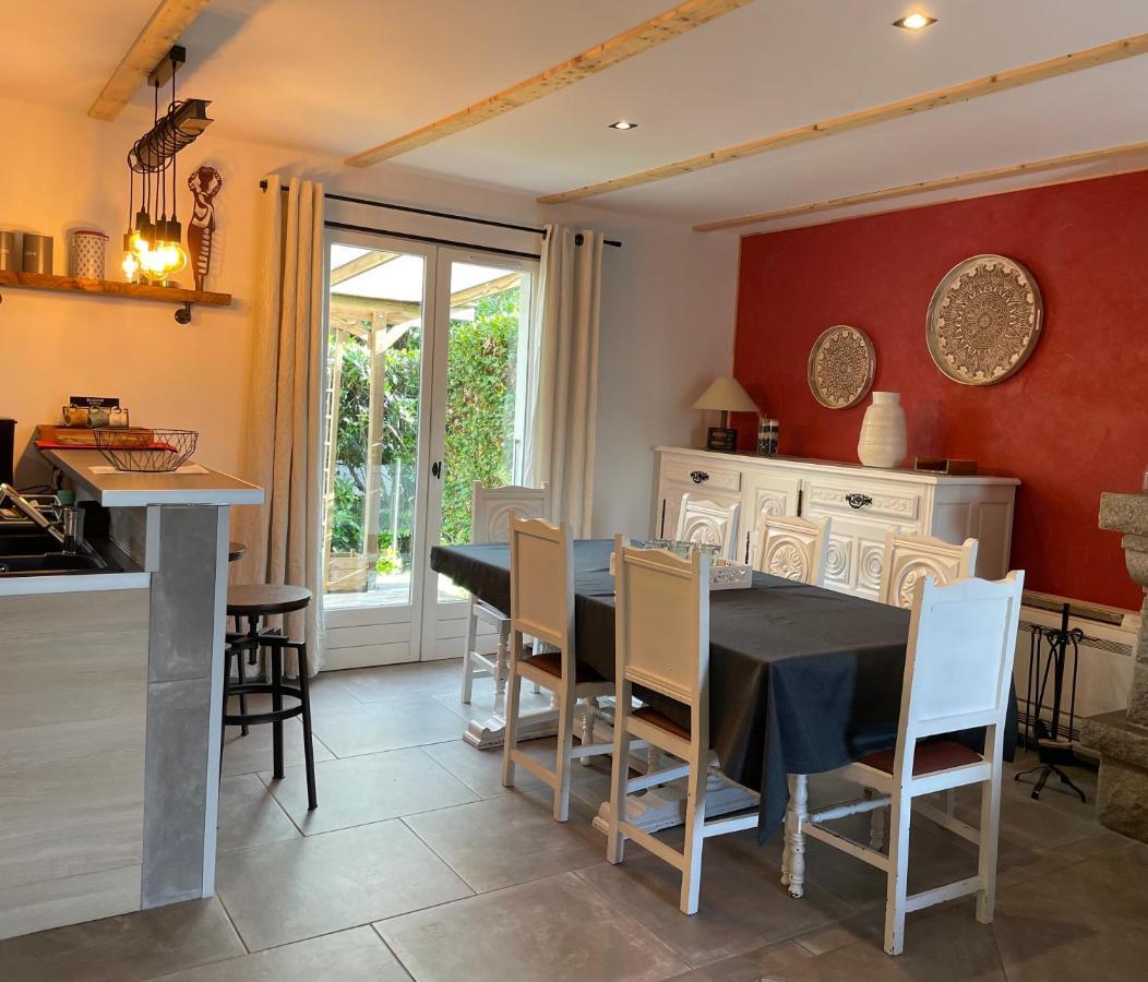 Belle maison rénovée, 5mn à pied de la mer, classée meublé de tourisme 3 étoiles Île-Tudy Exterior foto